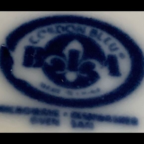 Cordon Bleu Hot Chili Peppers Serving Bowls 16 Oz Each Set Of 2 Oven Micro Dish - Picture 8 of 13